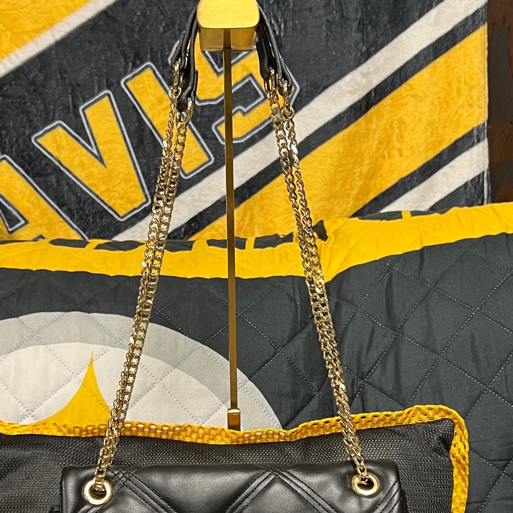 Betsey Johnson Black Quilted Shoulder Bag - Picture 3 of 8